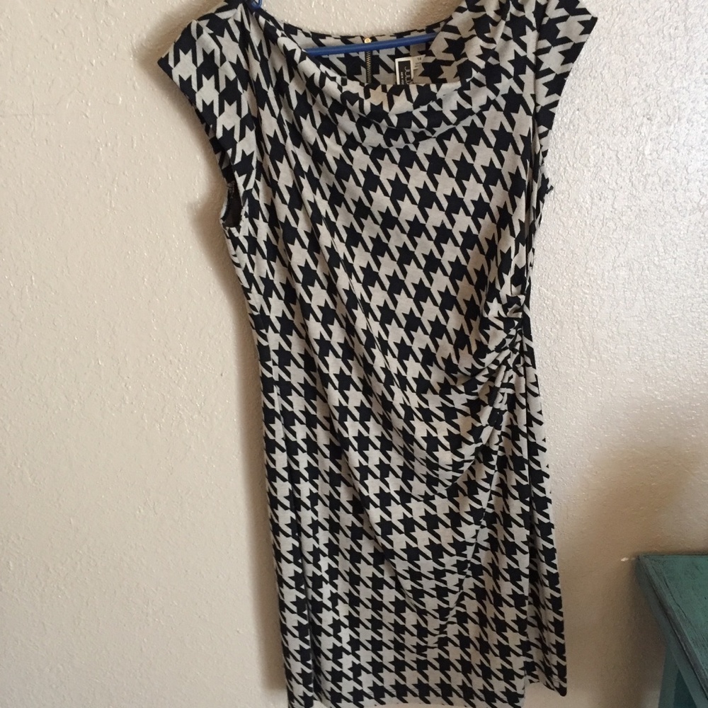 Women’s Dress